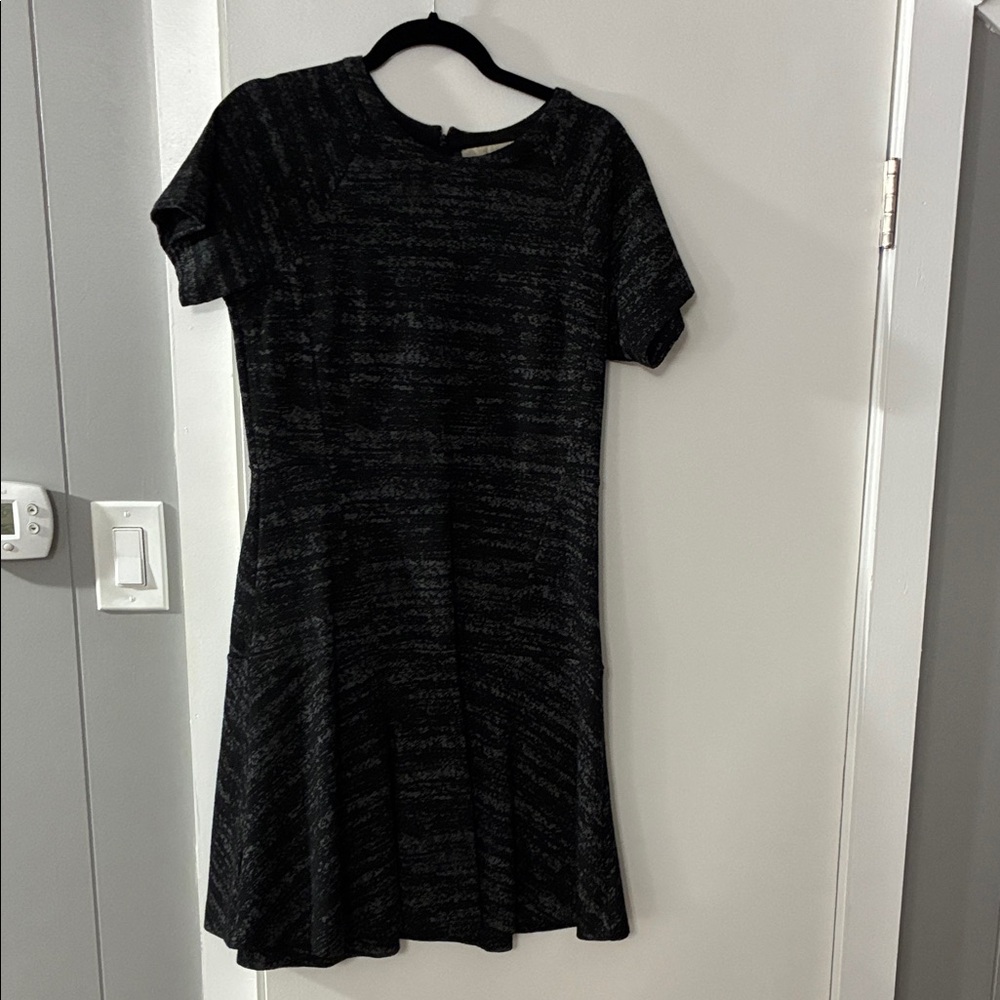 LOFT Black and Gray Short Sleeve Mini Dress